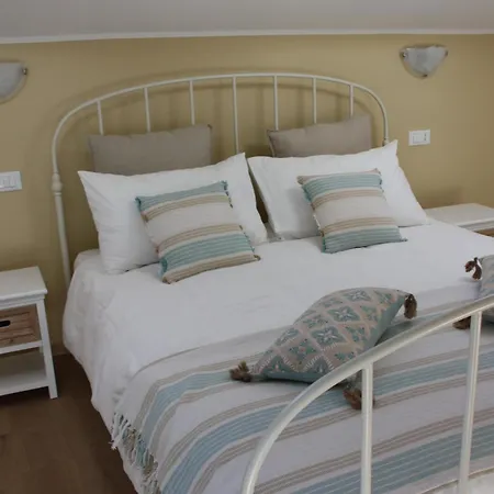 Oda ve Kahvaltı Le Magnolie Faggeto Lario