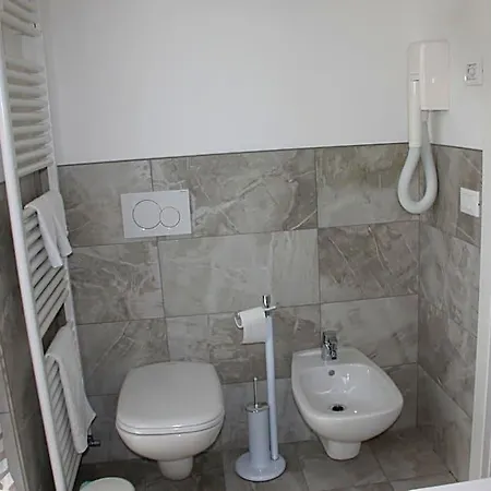 Le Magnolie 3* Faggeto Lario