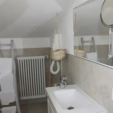 Le Magnolie Nocleg ze śniadaniem 4*