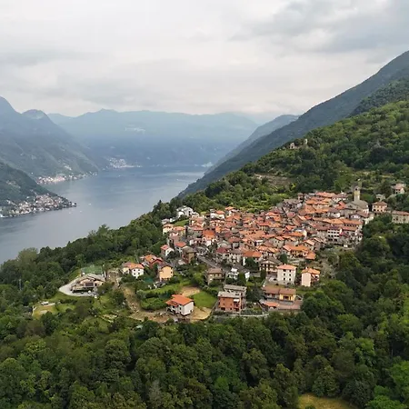 Le Magnolie Nocleg ze śniadaniem Faggeto Lario
